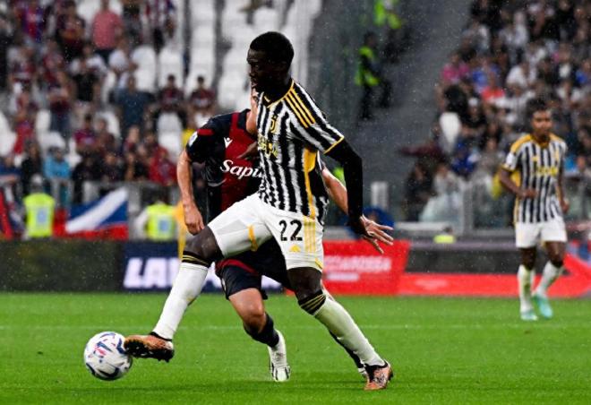 里昂战平尤文，博格巴扑点救主世界杯